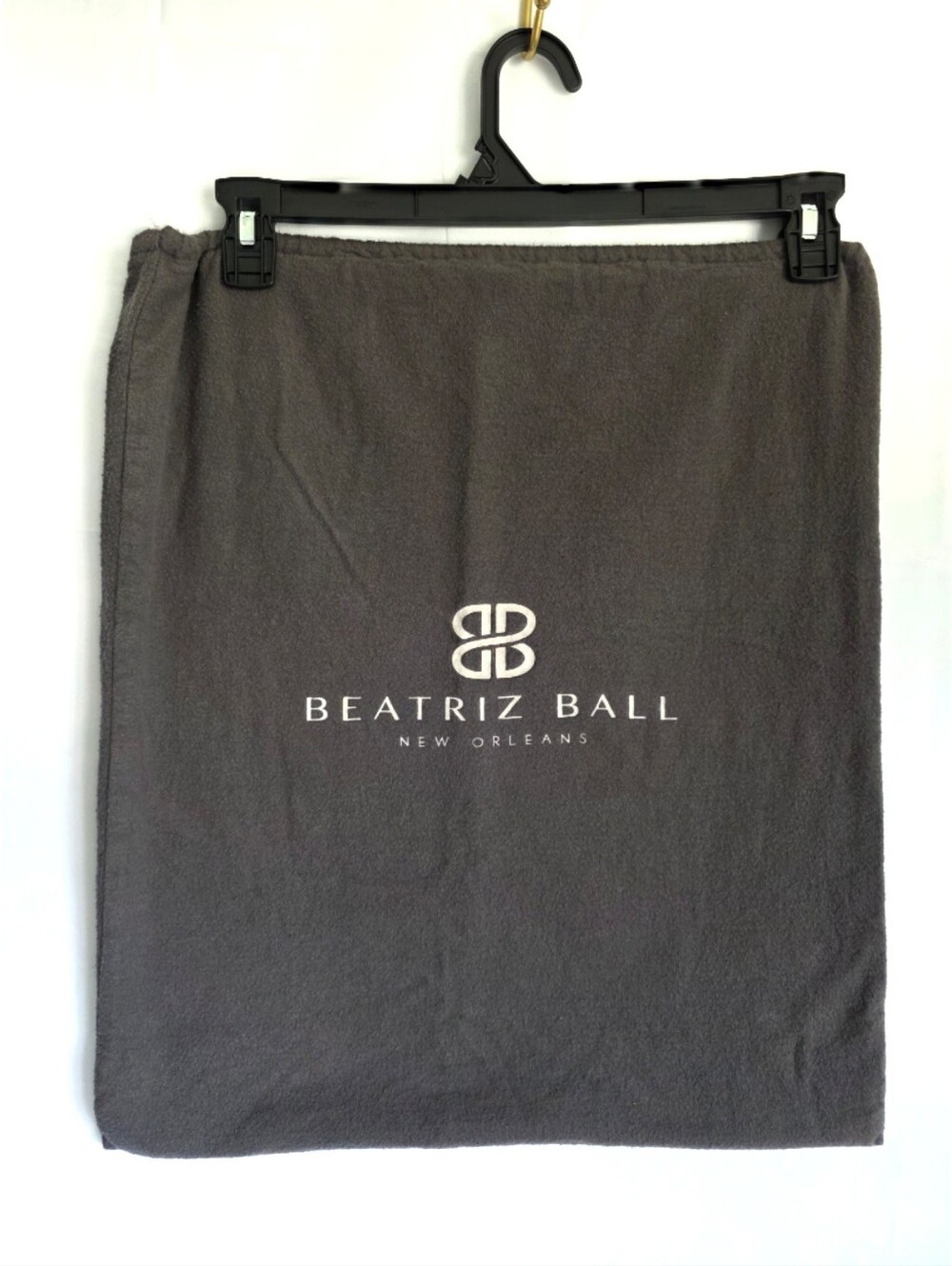 BEATRIZ BALL 18" X 20" Dust Bag